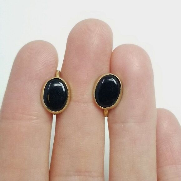 Vintage Black Oval Bevel Set Gold Tone Clip On Earrings, Screw Back Setting - Picture 2 of 6